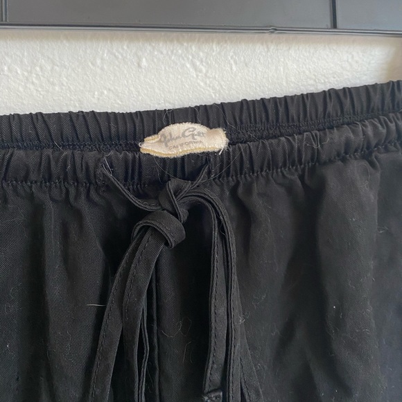 Brandy Melville shorts - Picture 4 of 4